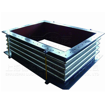 矩形<a href=http://www.doubaoshanghui.cn target=_blank class=infotextkey>波紋補償器</a>2.jpg
