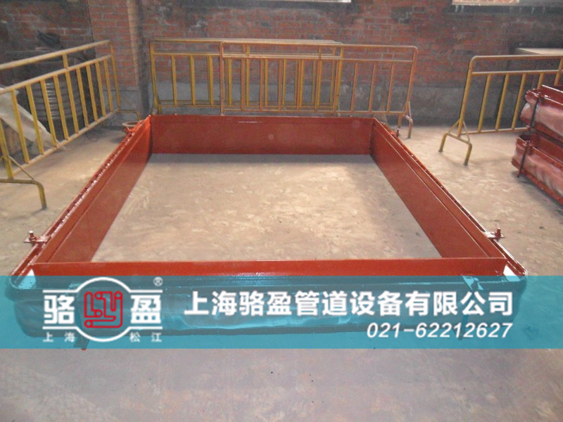 <a href=http://www.doubaoshanghui.cn target=_blank class=infotextkey>非金屬補償器</a>生產(chǎn)車間